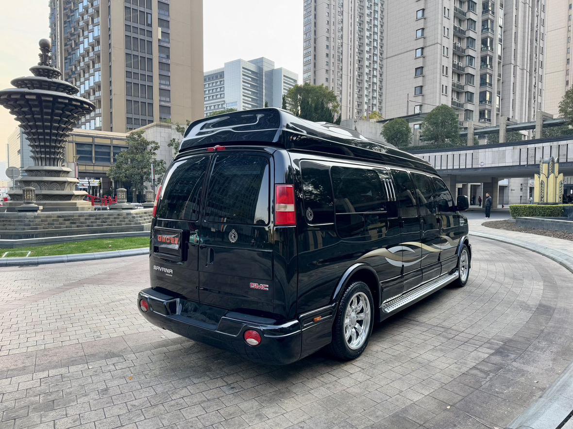GMC Savana 2017 thumb 5