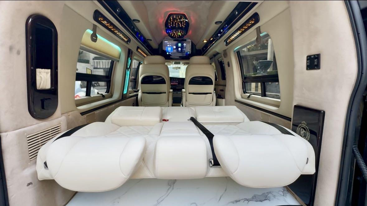 GMC Savana 2017 thumb 12