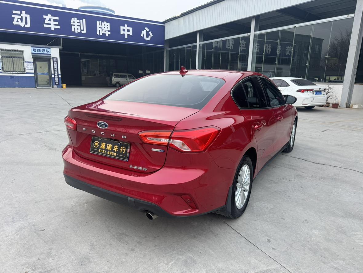 Ford Focus ST 2019 thumb 5