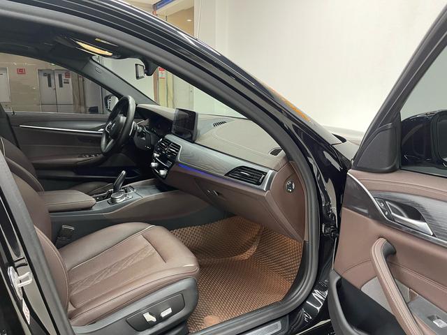 BMW 5 серии 2021 thumb 5
