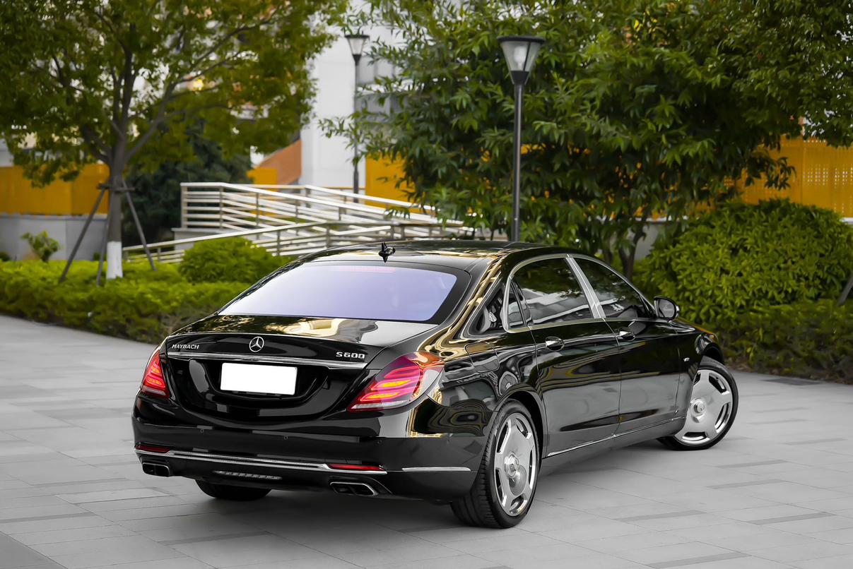 Mercedes-Benz S-Class 2015 thumb 3
