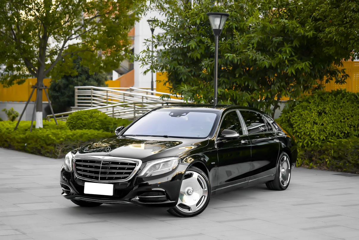 Mercedes-Benz S-Class 2015 thumb 7