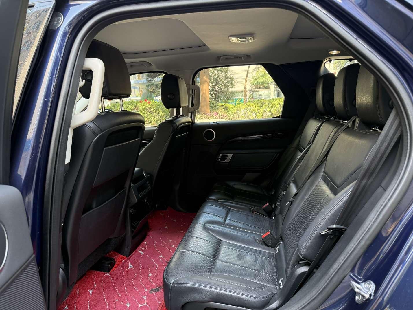 Land Rover Discovery 2018 thumb 12