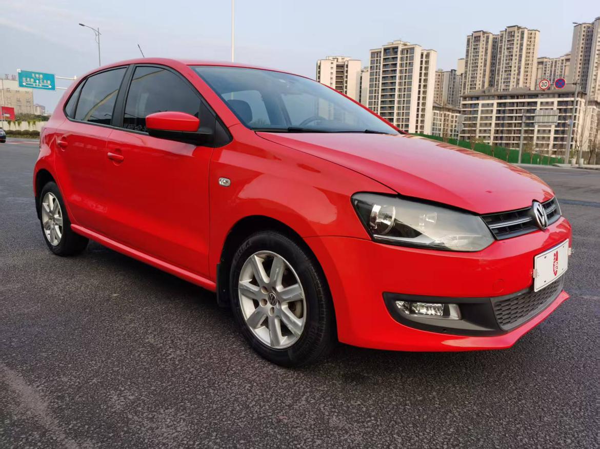 Volkswagen Polo 2014 thumb 10