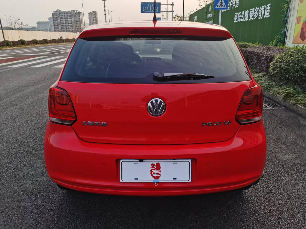 Volkswagen Polo 2014 thumb 12