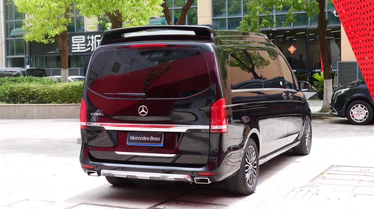 Mercedes-Benz V-Класс 2018 thumb 10