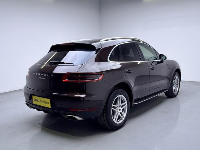 Porsche Macan 2018 thumb 5