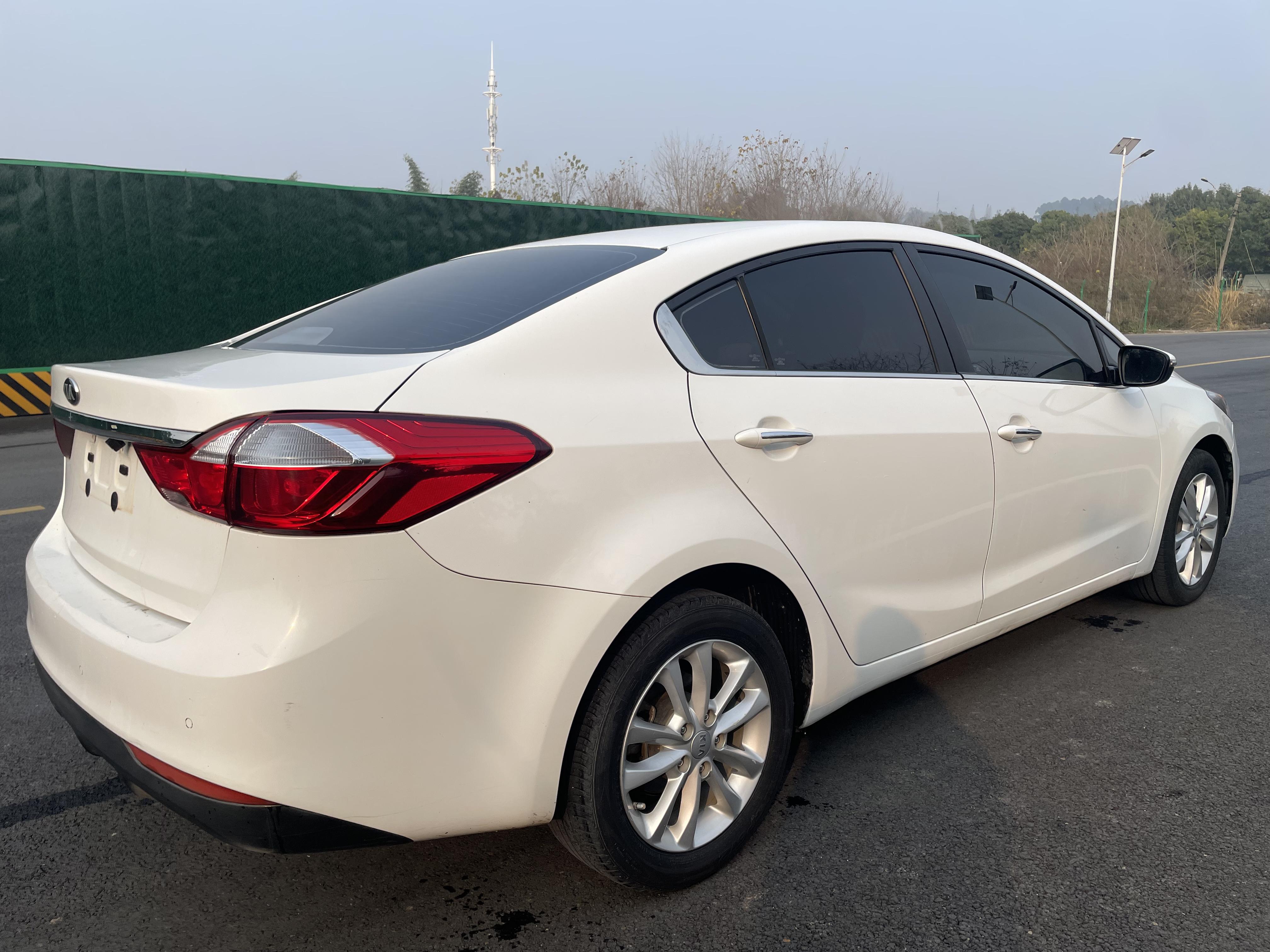 Kia K3 2017 thumb 3