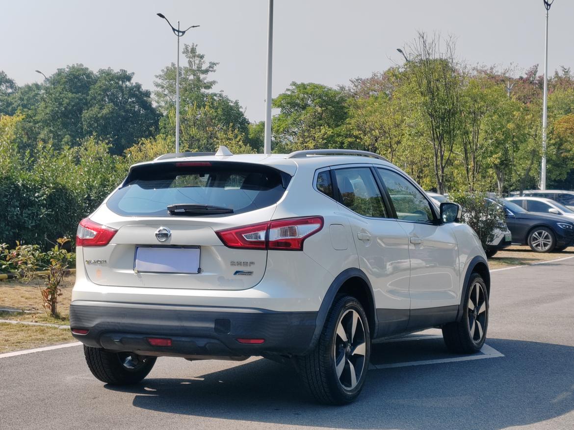 Nissan Qashqai+2 2018 thumb 4