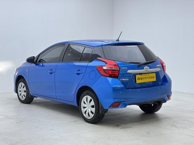 Toyota Yaris 2021 thumb 3