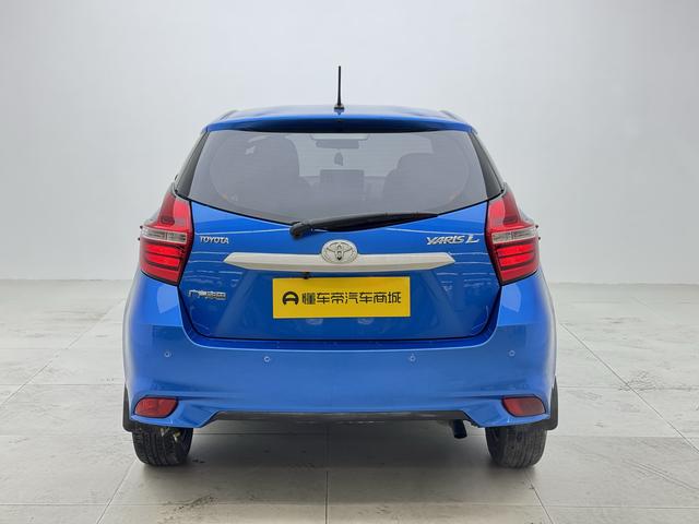 Toyota Yaris 2021 thumb 4