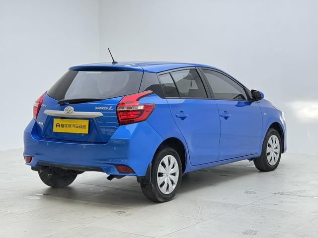 Toyota Yaris 2021 thumb 5