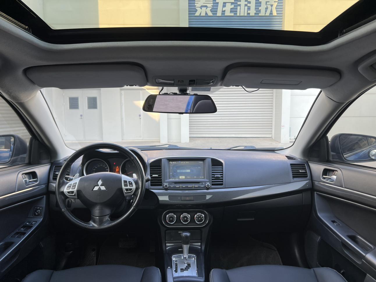 Mitsubishi Eclipse Cross 2012 thumb 5