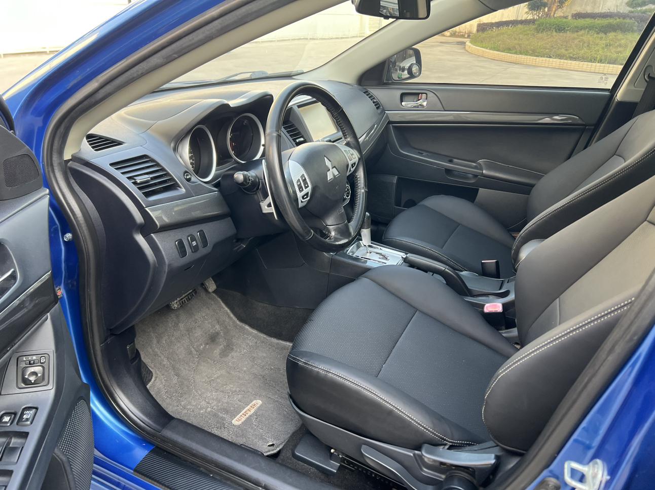 Mitsubishi Eclipse Cross 2012 thumb 7