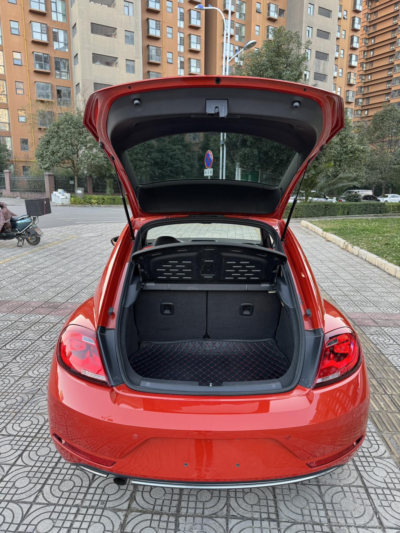 Volkswagen Beetle 2017 thumb 8