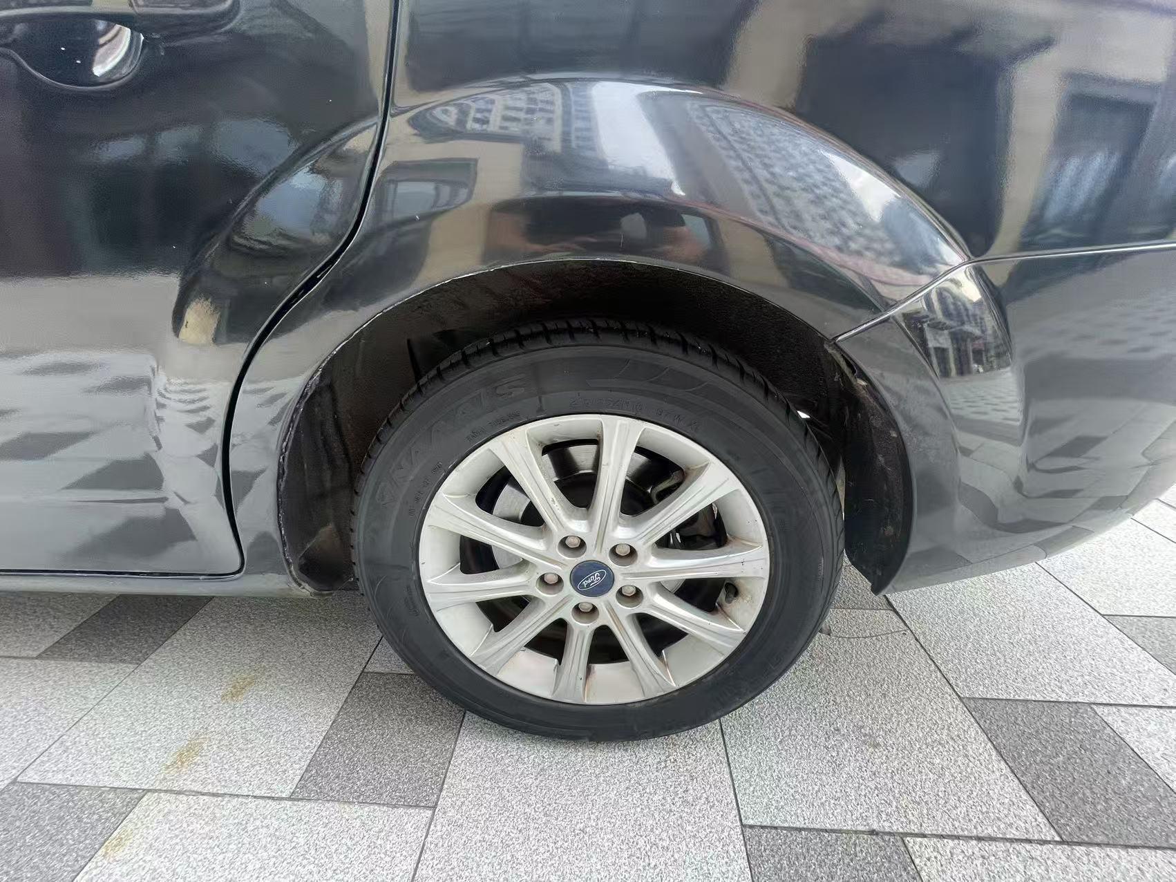 Ford Edge 2013 thumb 7