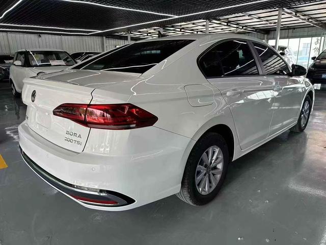 Volkswagen Bora 2024 thumb 2