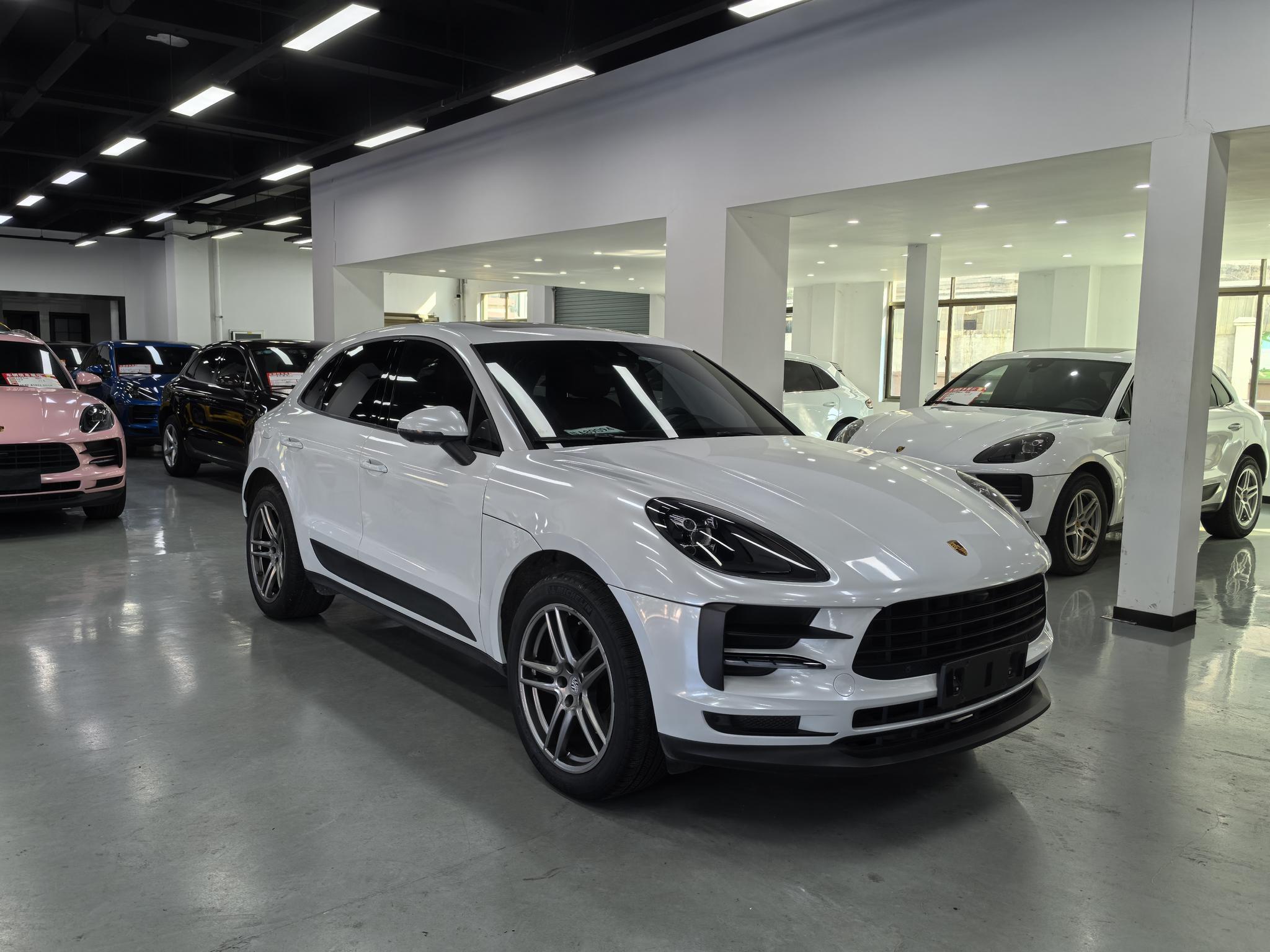 Porsche Macan 2019 thumb 12