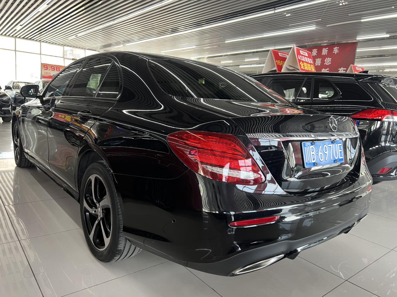 Mercedes-Benz E-Class 2018 thumb 10
