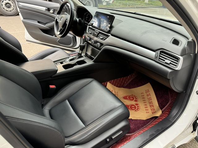 Honda Accord 2021 thumb 4