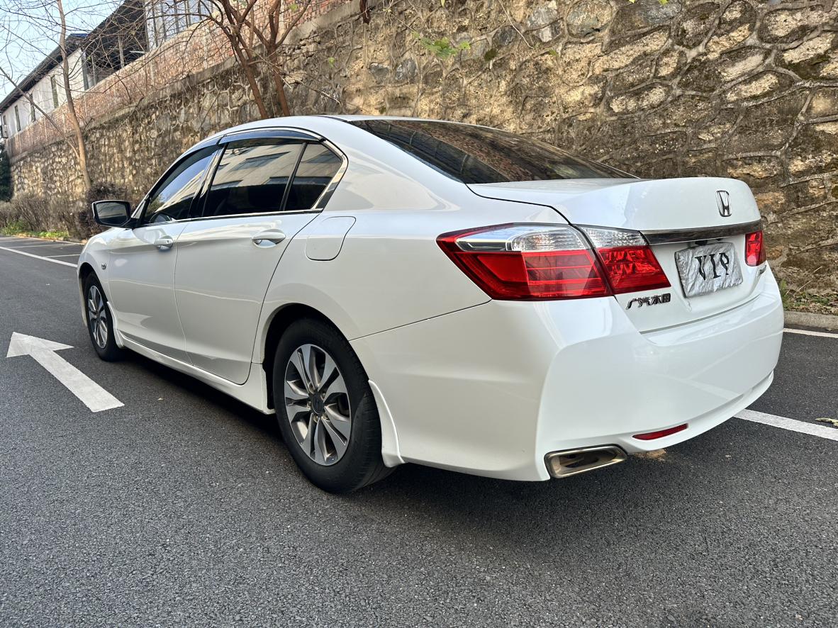 Honda Accord 2015 thumb 2