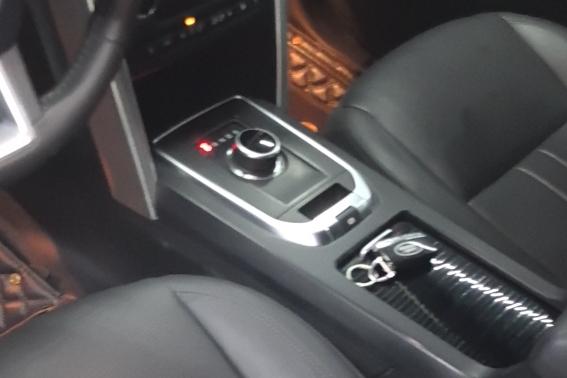Land Rover Discovery Sport 2018 thumb 9