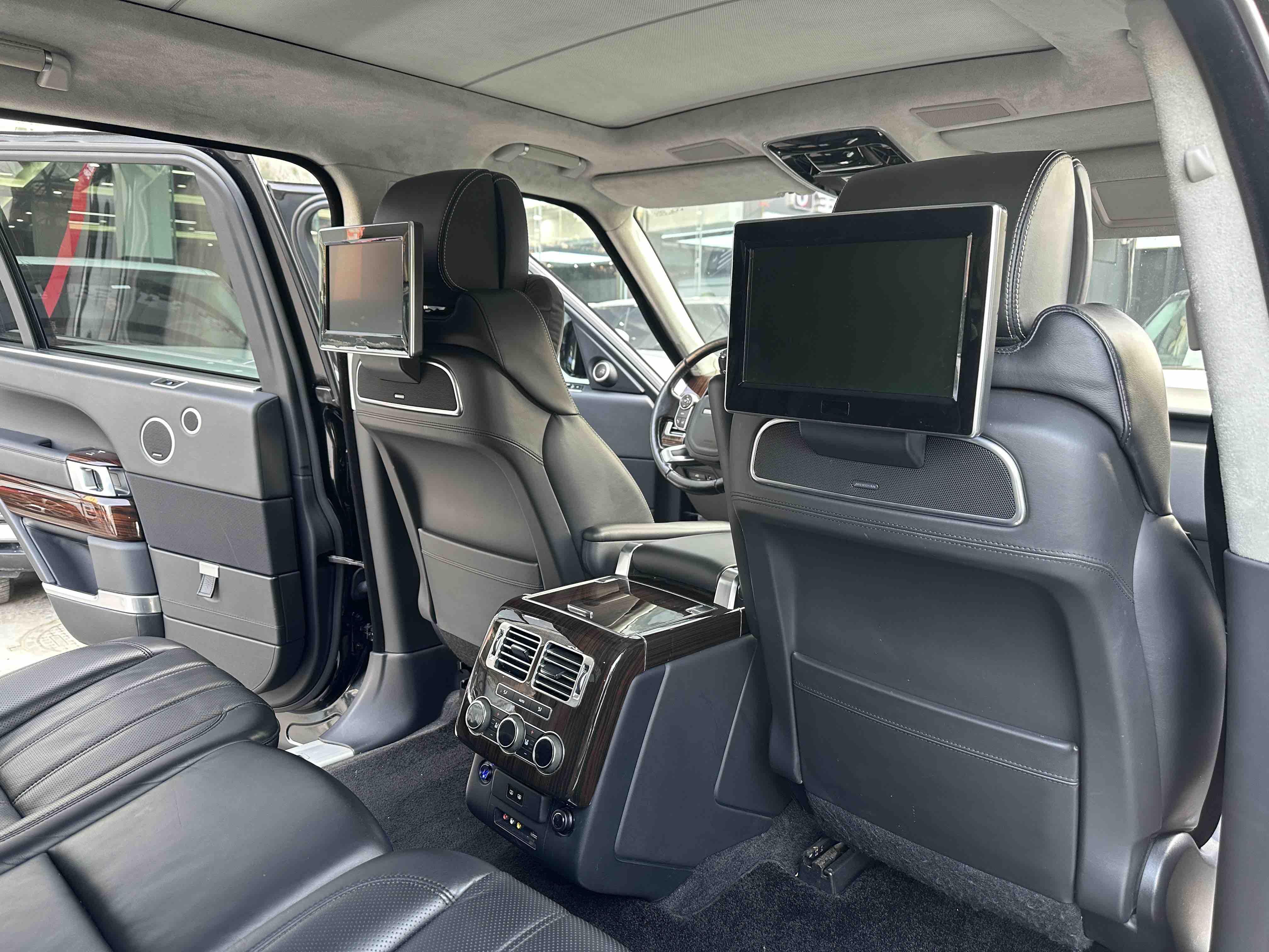 Land Rover Range Rover 2015 thumb 5