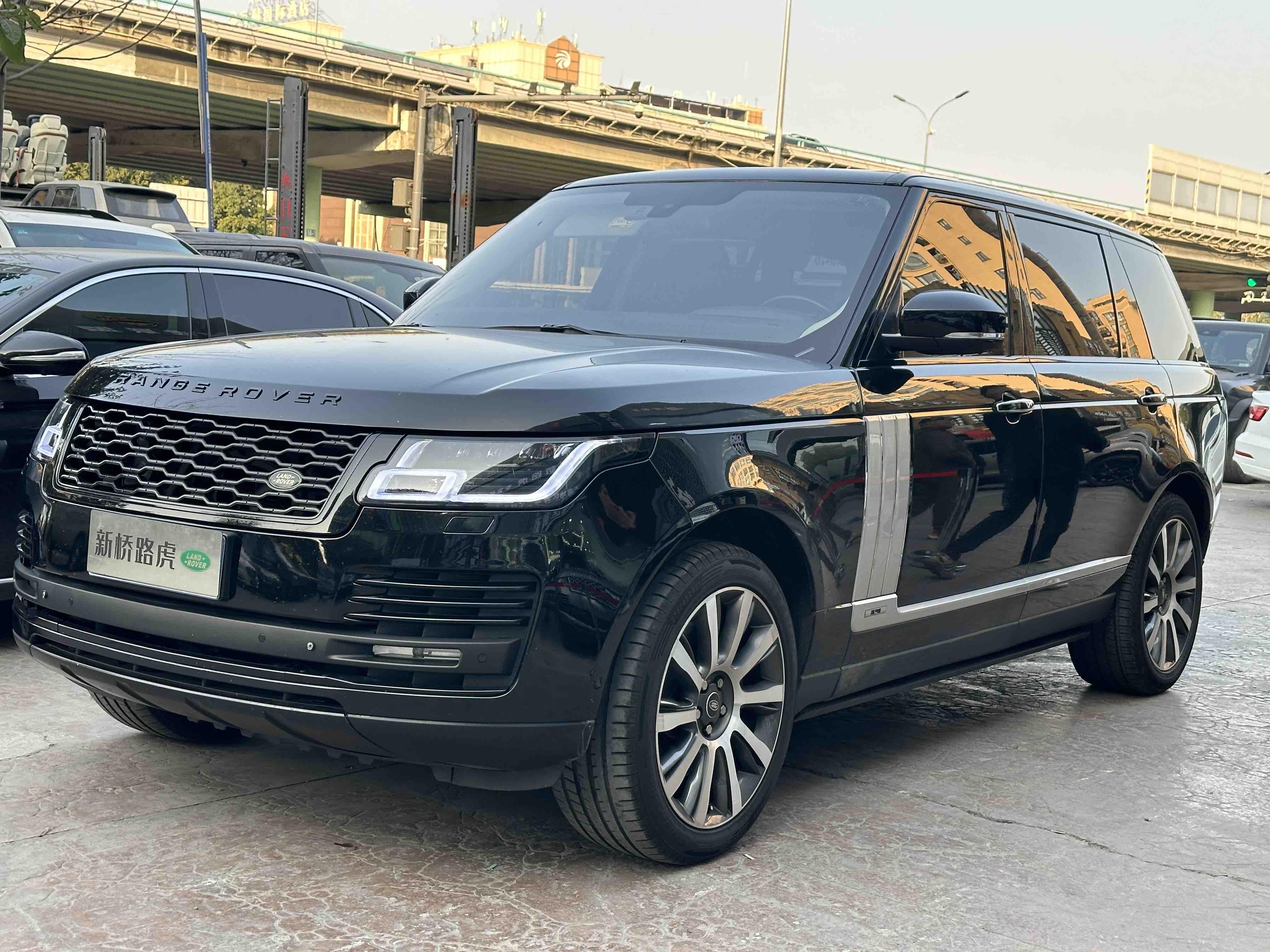 Land Rover Range Rover 2015 thumb 8