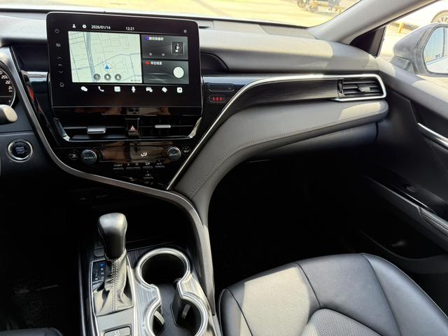 Toyota Camry 2022 thumb 8