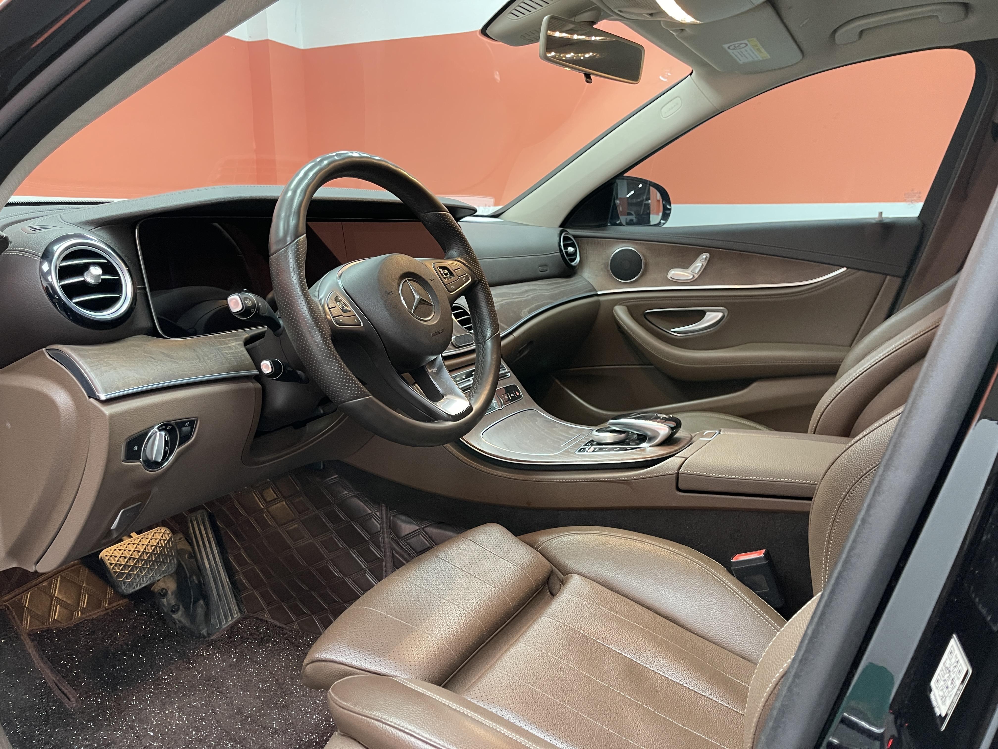 Mercedes-Benz E-Class 2018 thumb 6