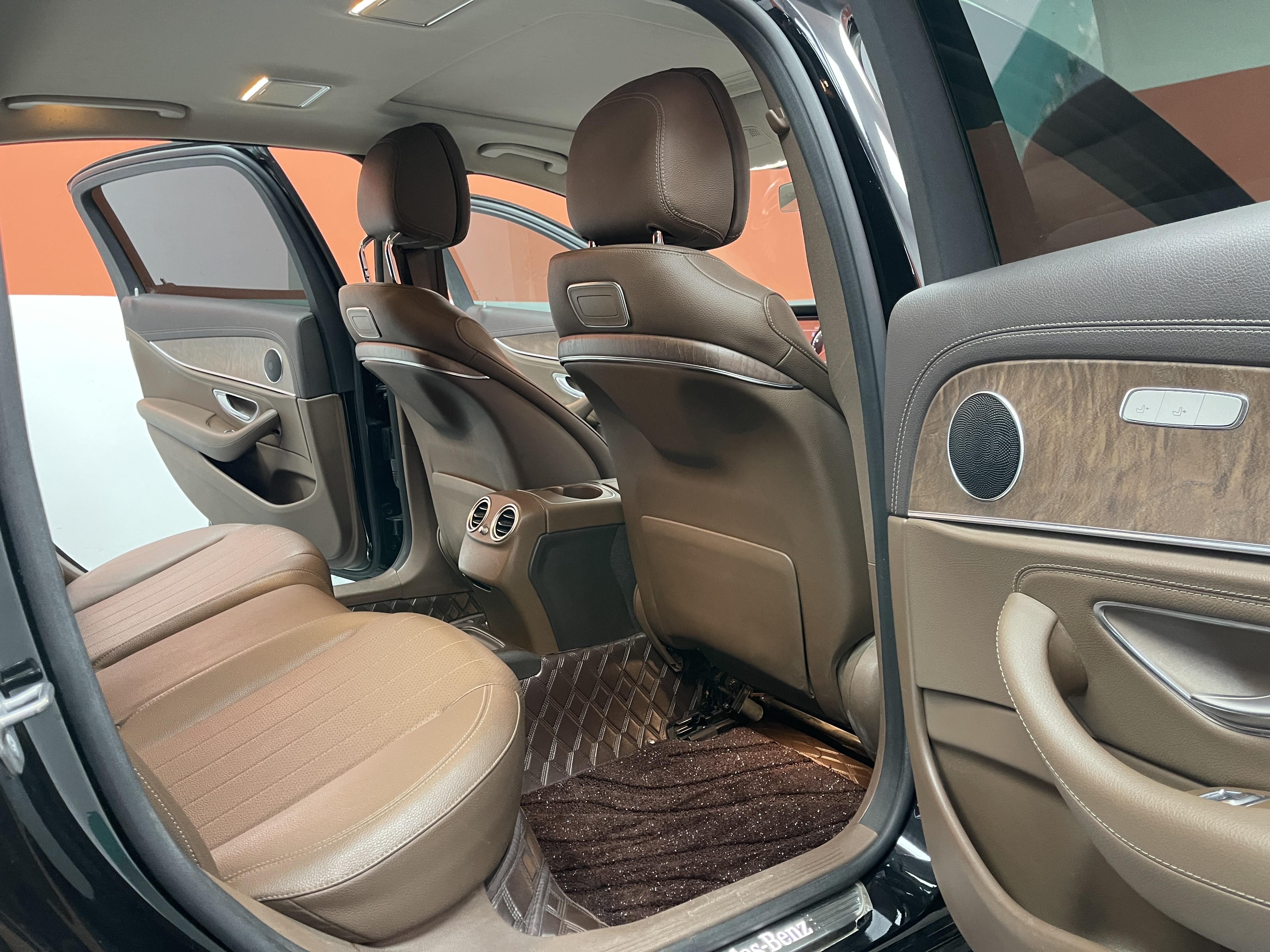 Mercedes-Benz E-Class 2018 thumb 7