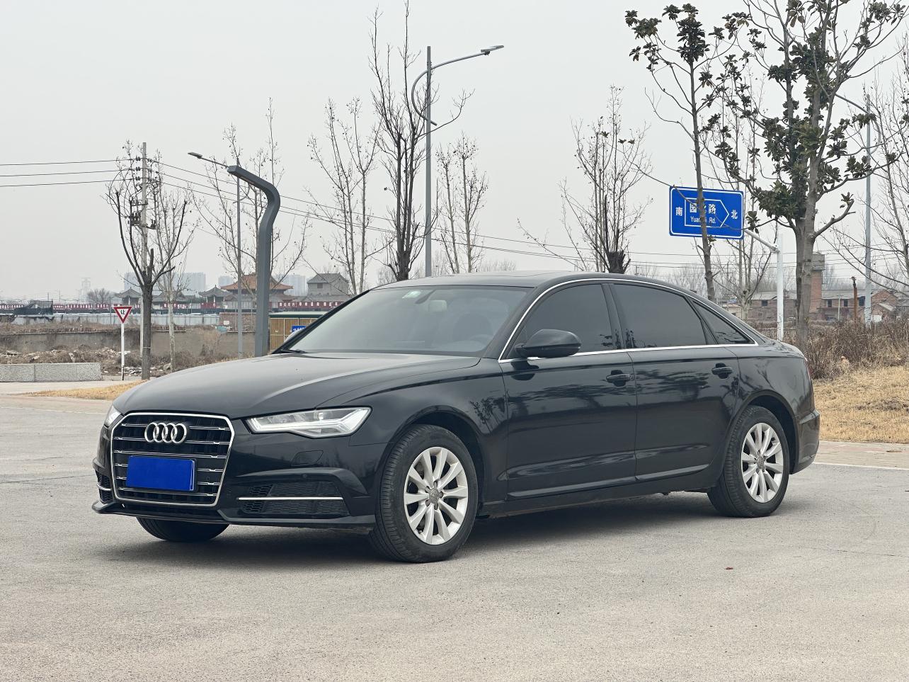 Audi A6 2015 thumb 8