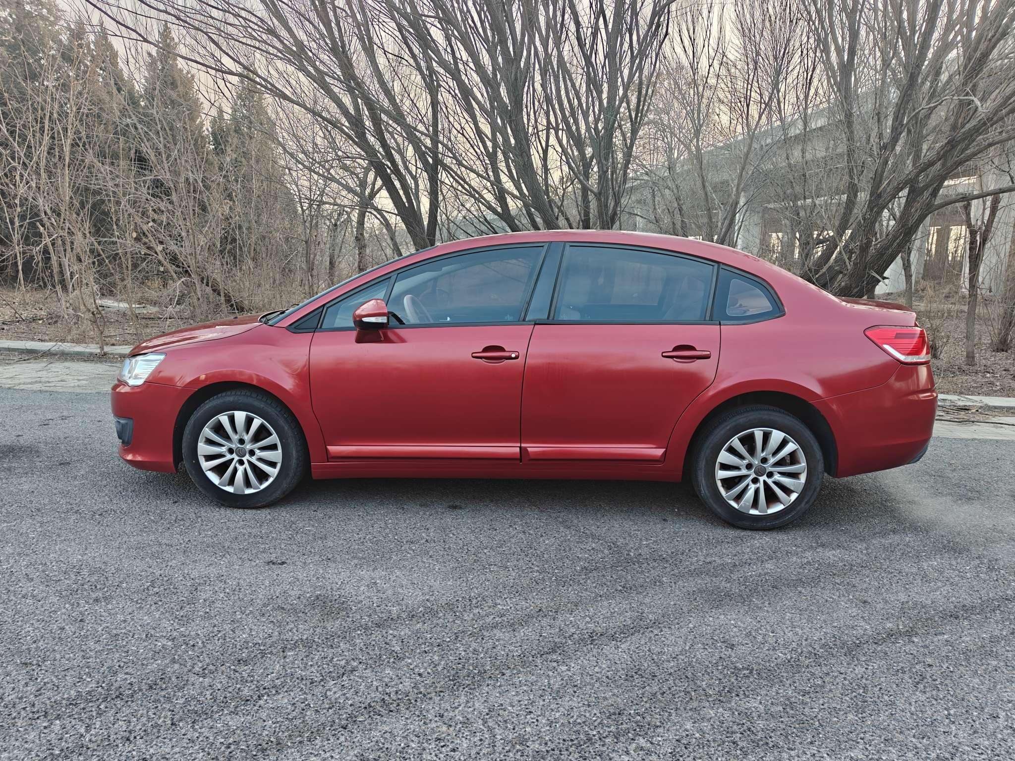 Citroen C4 2013 thumb 2