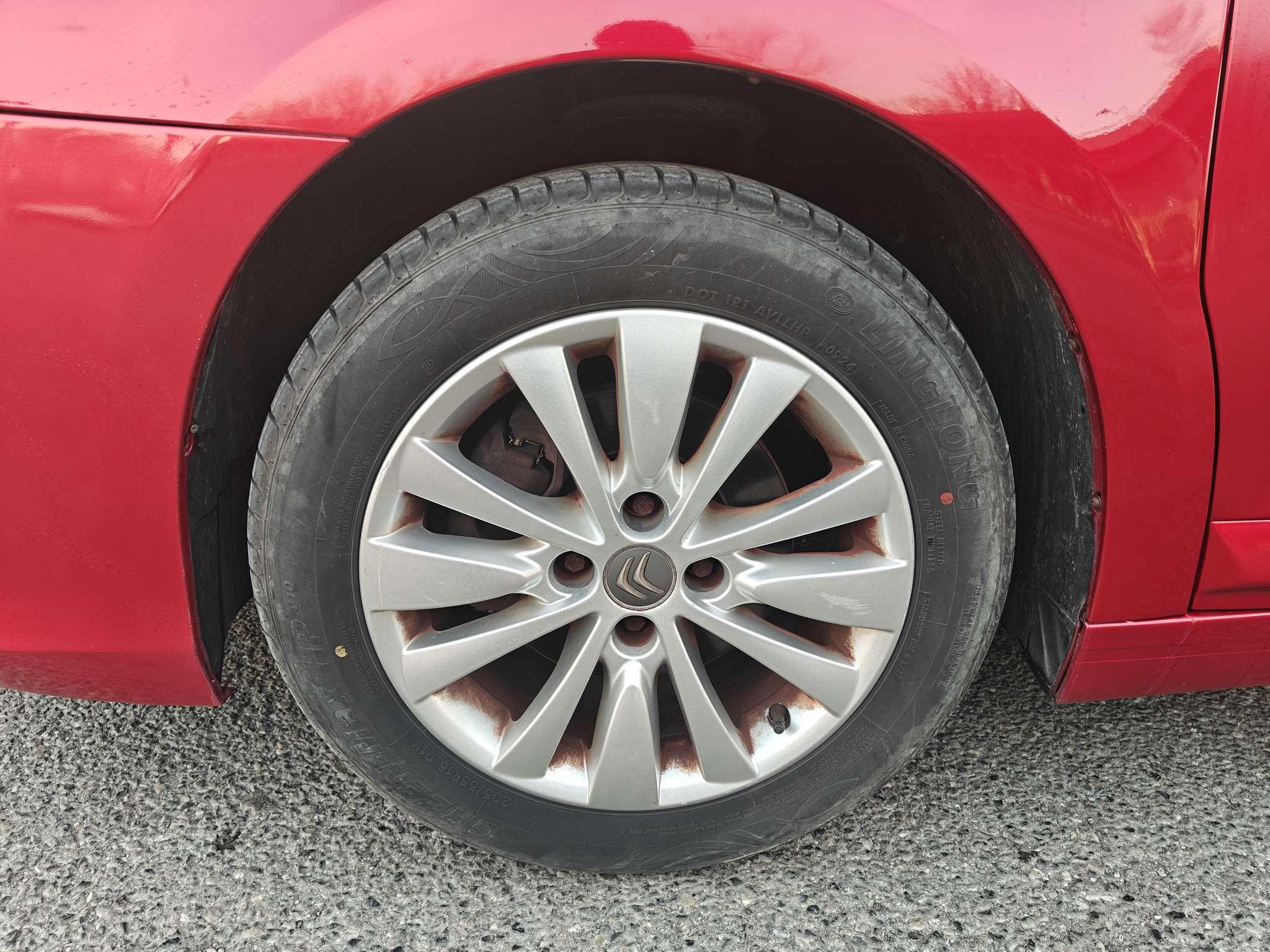 Citroen C4 2013 thumb 6
