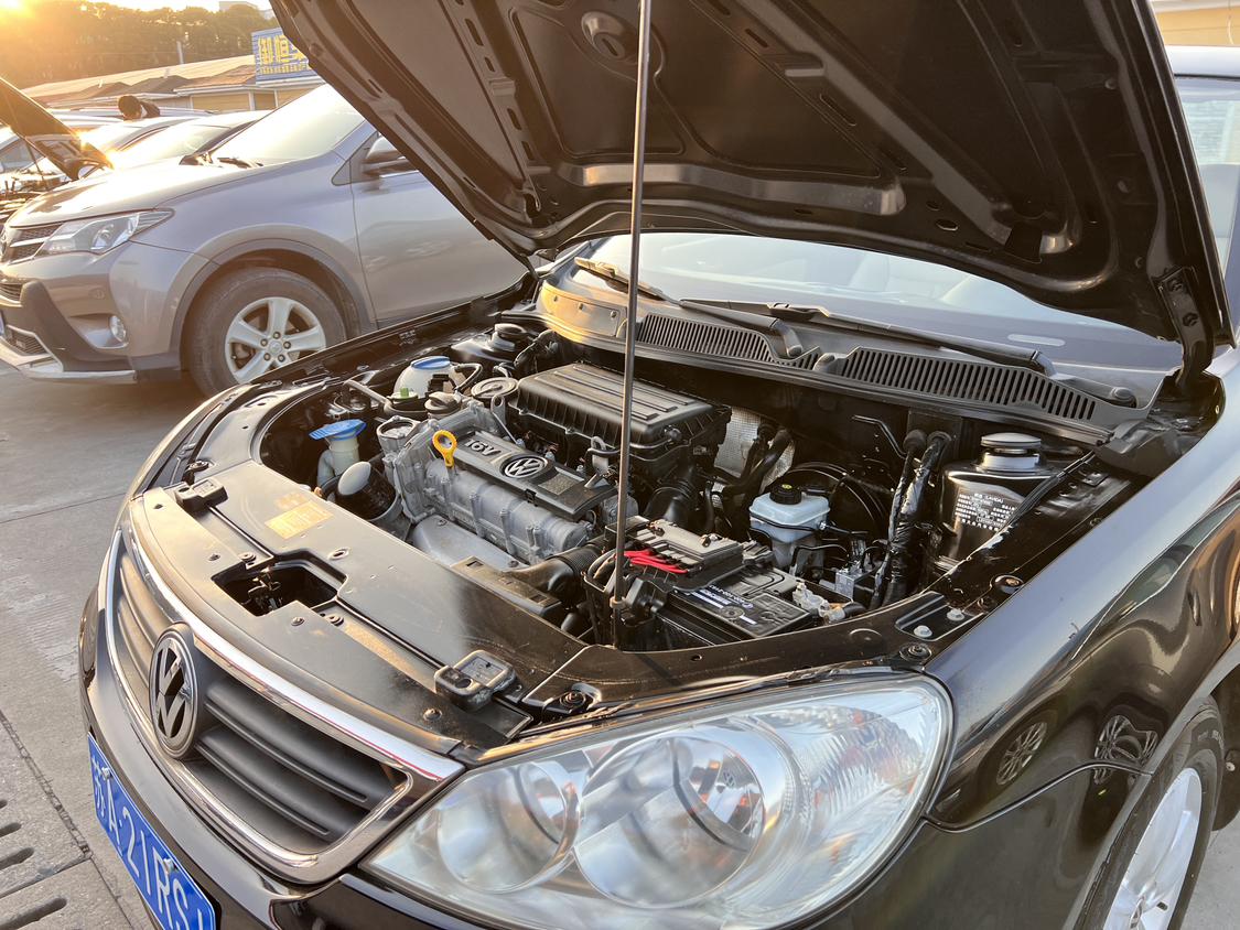 Volkswagen Lavida XR 2013 thumb 11