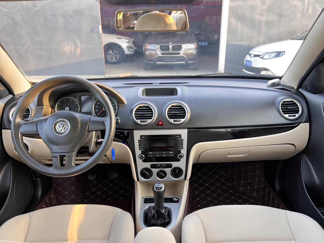 Volkswagen Lavida XR 2013 thumb 12