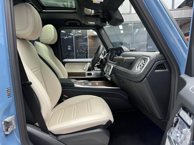 Mercedes-Benz G-Class 2025 thumb 8