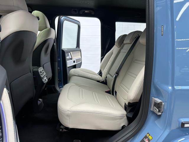 Mercedes-Benz G-Class 2025 thumb 9