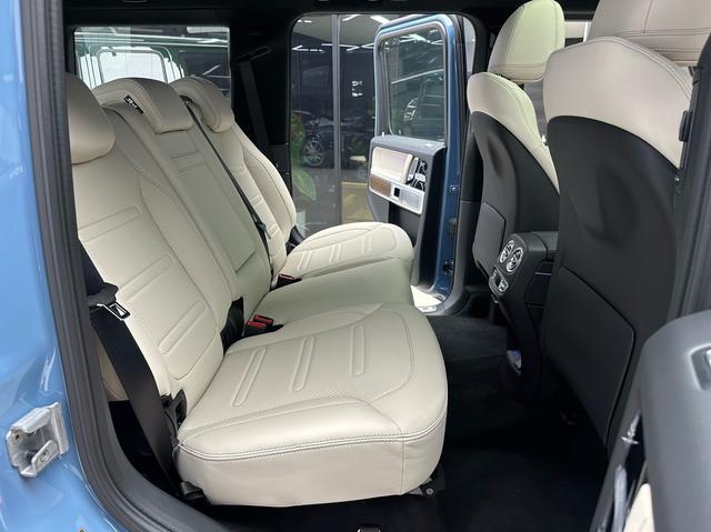 Mercedes-Benz G-Class 2025 thumb 10