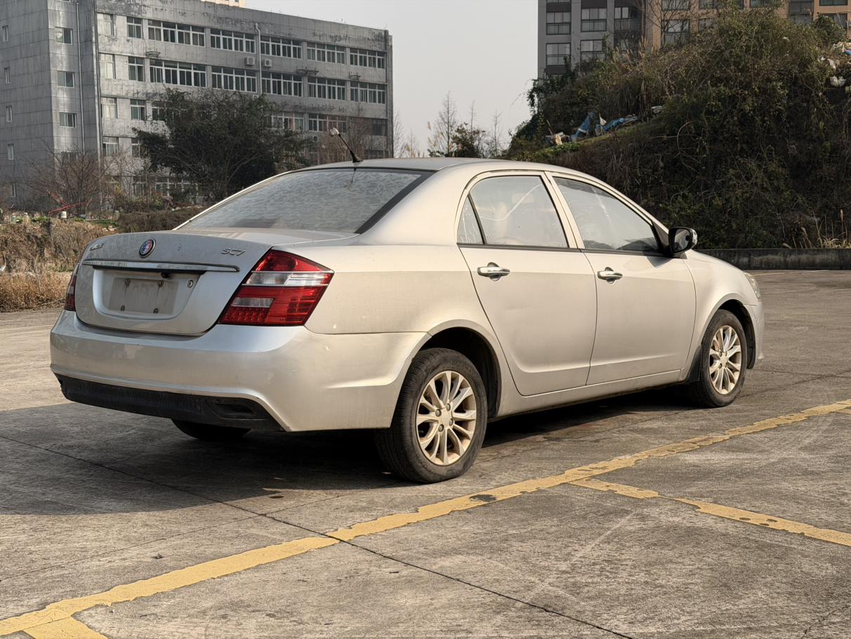 Geely Hai Jing 2015 thumb 5