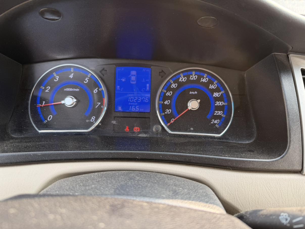 Geely Hai Jing 2015 thumb 7