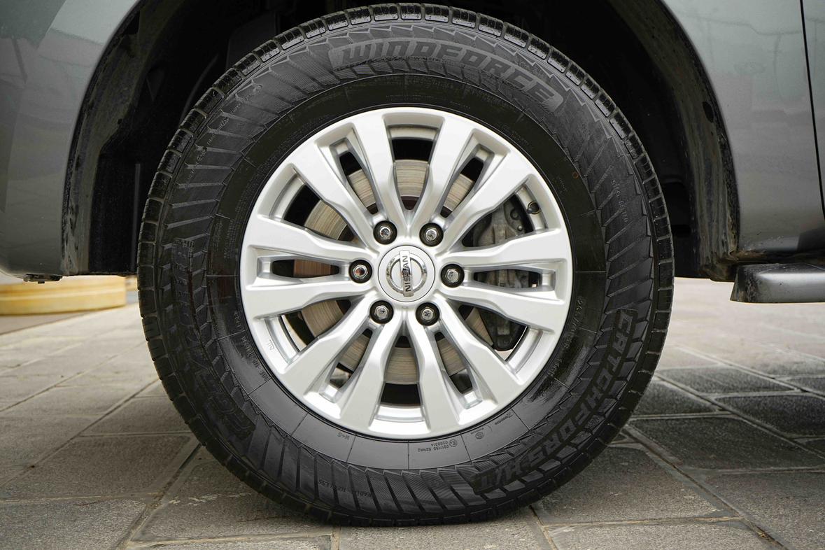 Nissan Patrol 2019 thumb 11