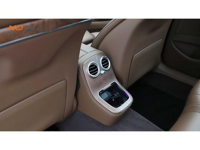 Mercedes-Benz E-Class 2022 thumb 6