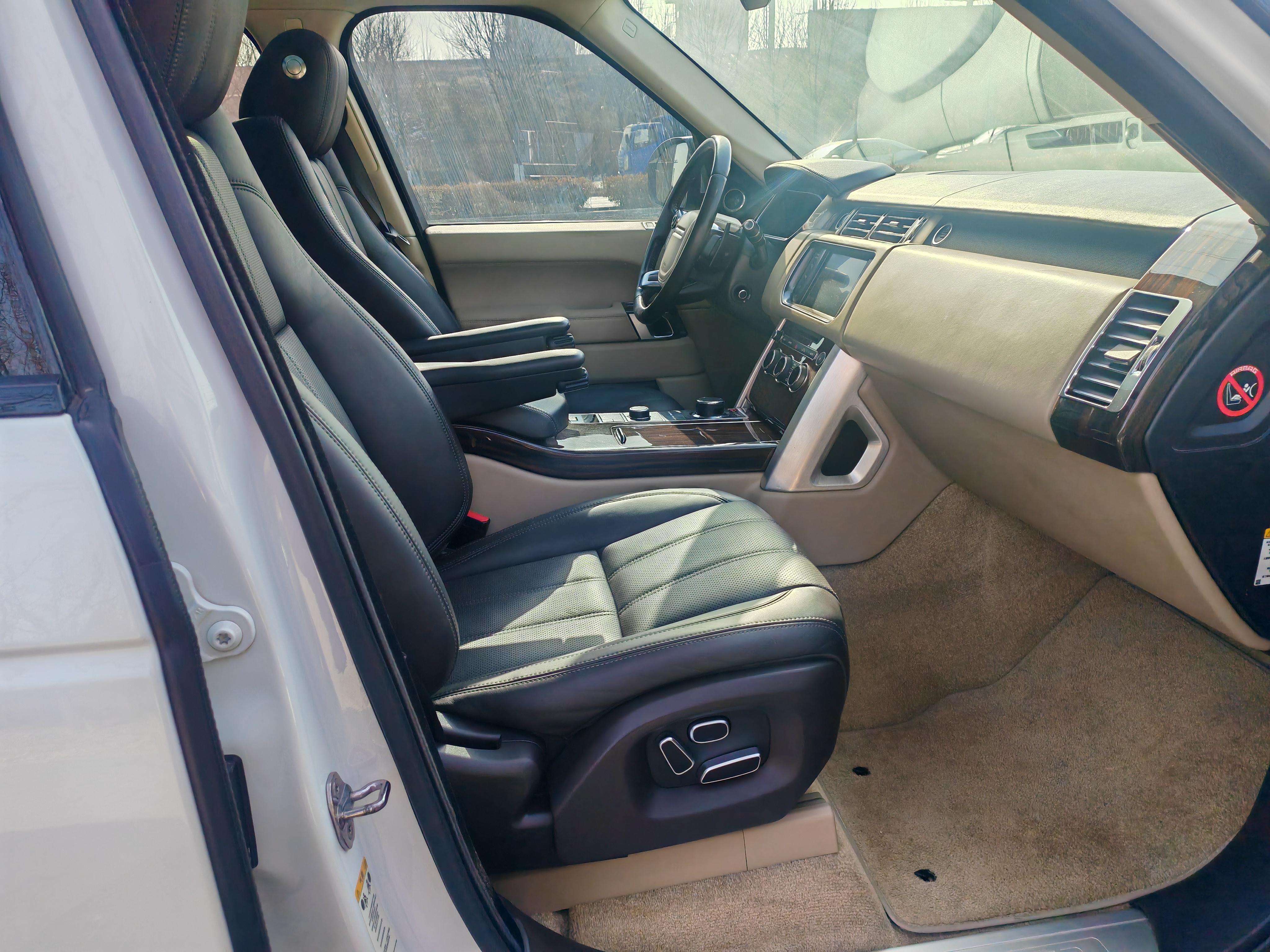Land Rover Range Rover 2015 thumb 10