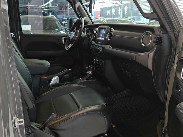 Jeep Wrangler 2019 thumb 11