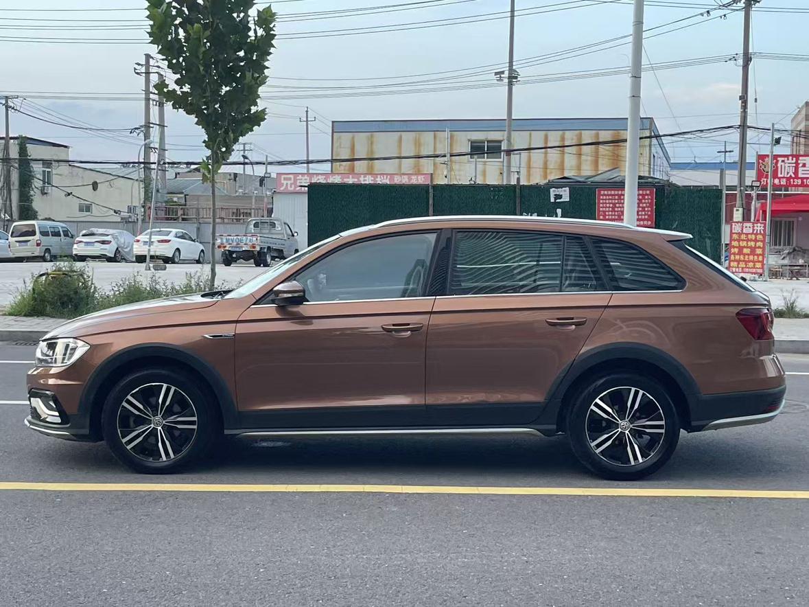 Volkswagen C-Trek 2017 thumb 2