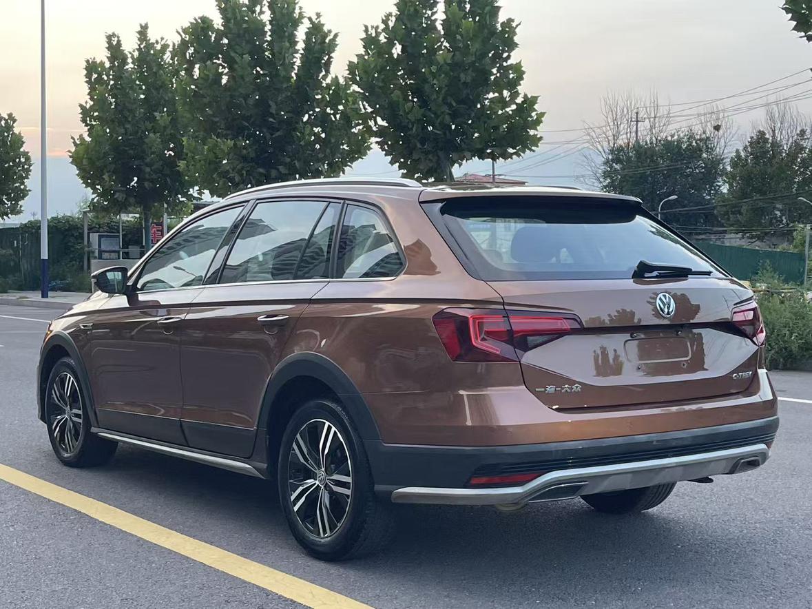 Volkswagen C-Trek 2017 thumb 3