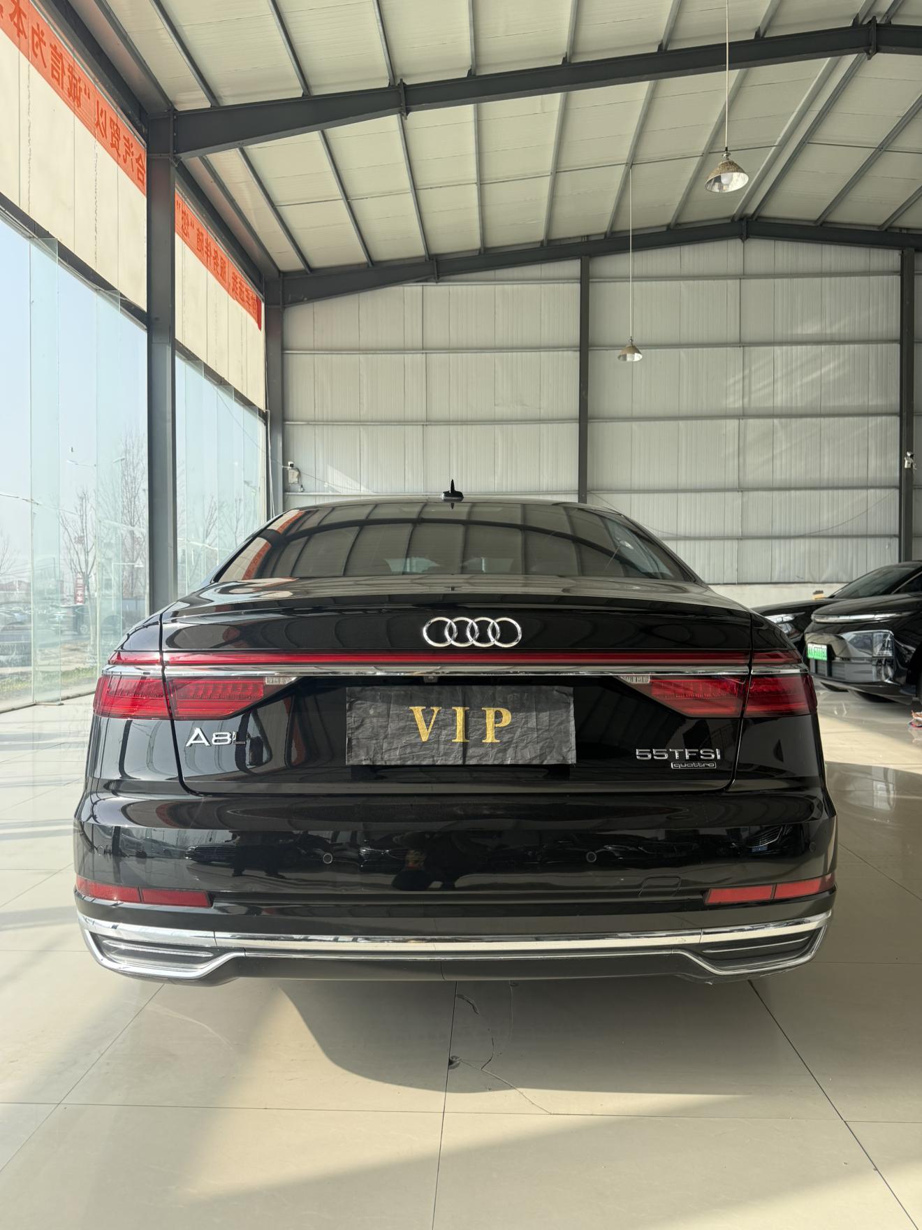 Audi A8 2019 thumb 3