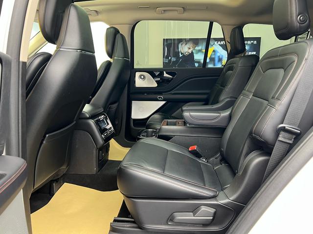 Lincoln Aviator 2020 thumb 4