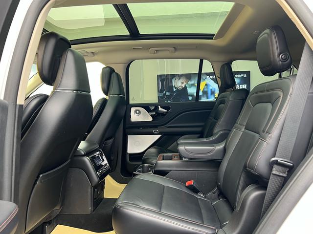 Lincoln Aviator 2020 thumb 5